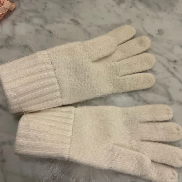 Linda Richards genuine fur winter gloves - Picture 3 of 6